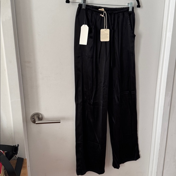Donni. The Silk Drawstring Pant NWT - Picture 6 of 10